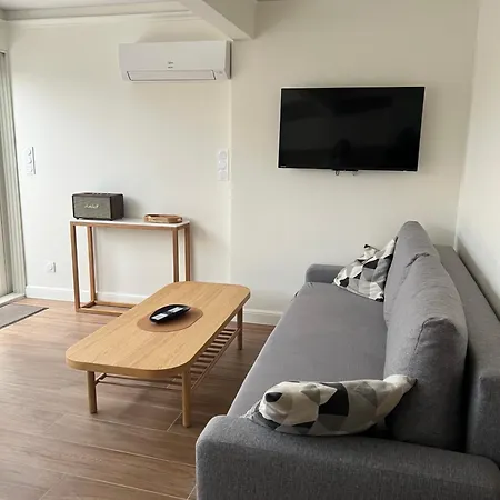 31 - Modern Holiday home *